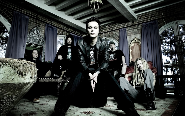 Обои 2025-09-17 №70028