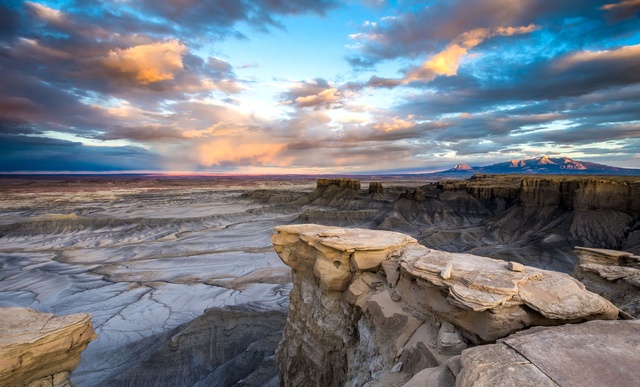 Обои 2025-09-18 №70106