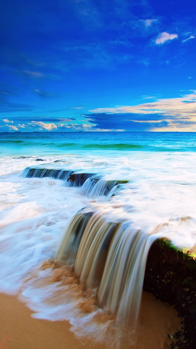 Обои 2025-09-22 №70483