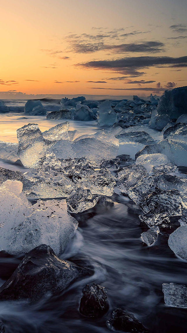 Обои 2025-10-03 №71414