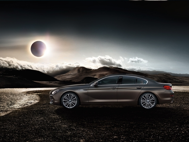 Обои 2025-10-03 №71419