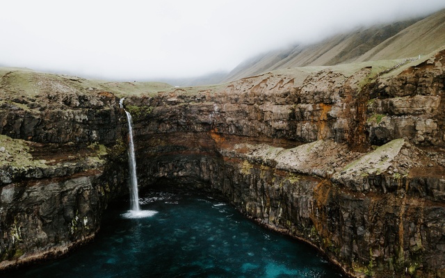 Обои 2025-10-17 №72529