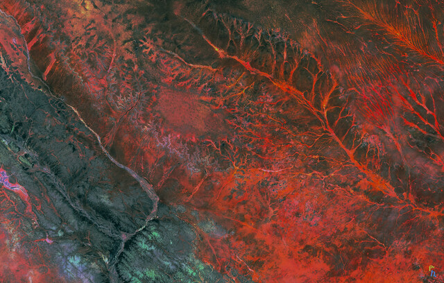 Обои 2025-10-25 №73178