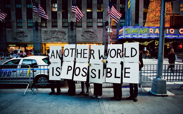 Обои 2025-10-26 №73262