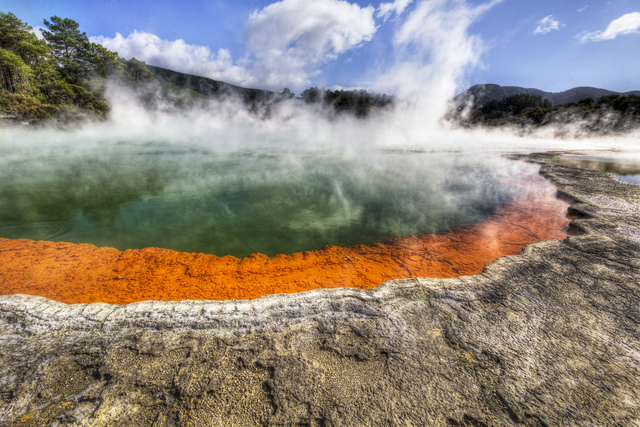 Обои 2025-10-28 №73375