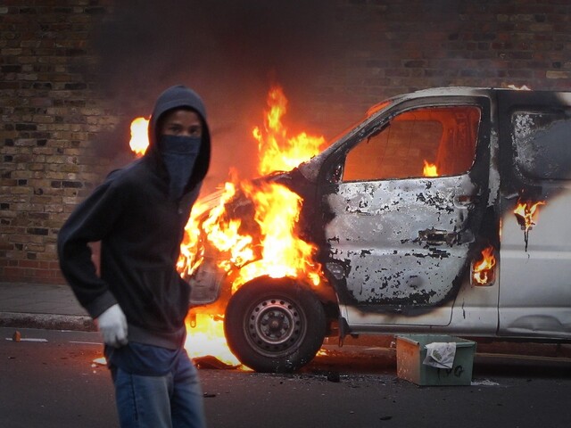 Обои 2025-11-03 №73905