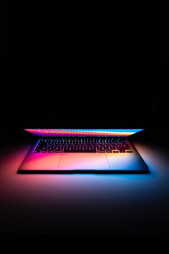 Обои 2025-11-04 №73984