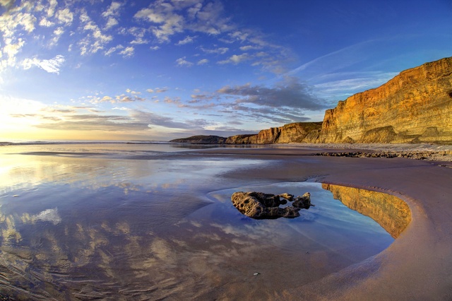 Обои 2025-11-20 №75242