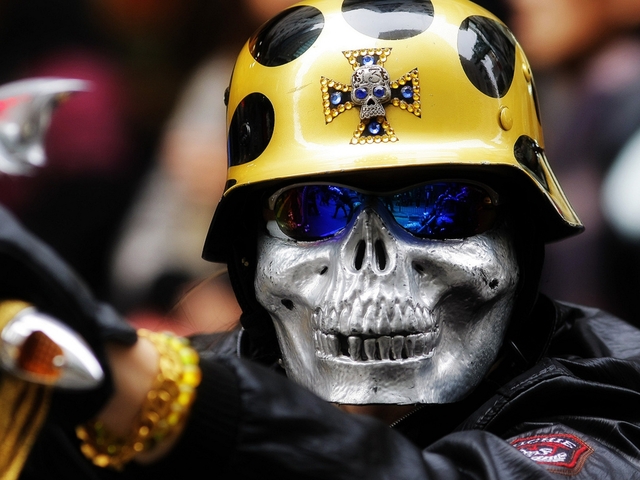 Обои 2026-04-08 №82319